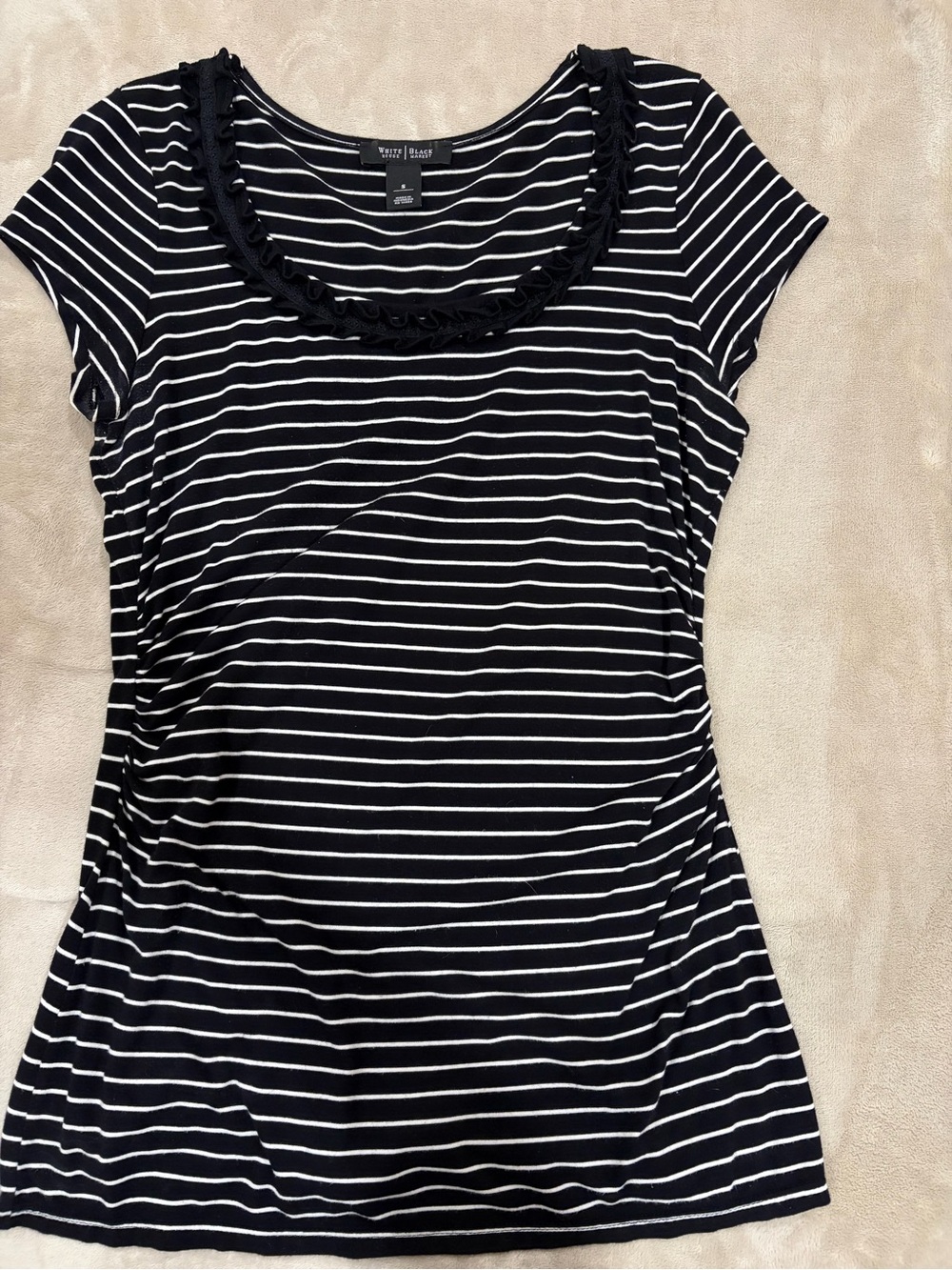 White House/Black Market women’s small